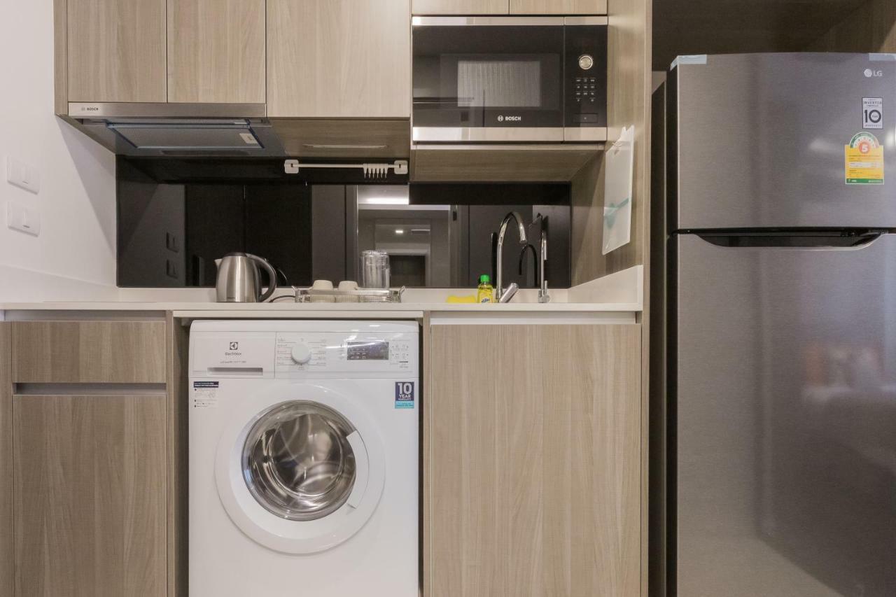 Sukhumvit Asok Modern Suite กรุงเทพมหานคร ภายนอก รูปภาพ