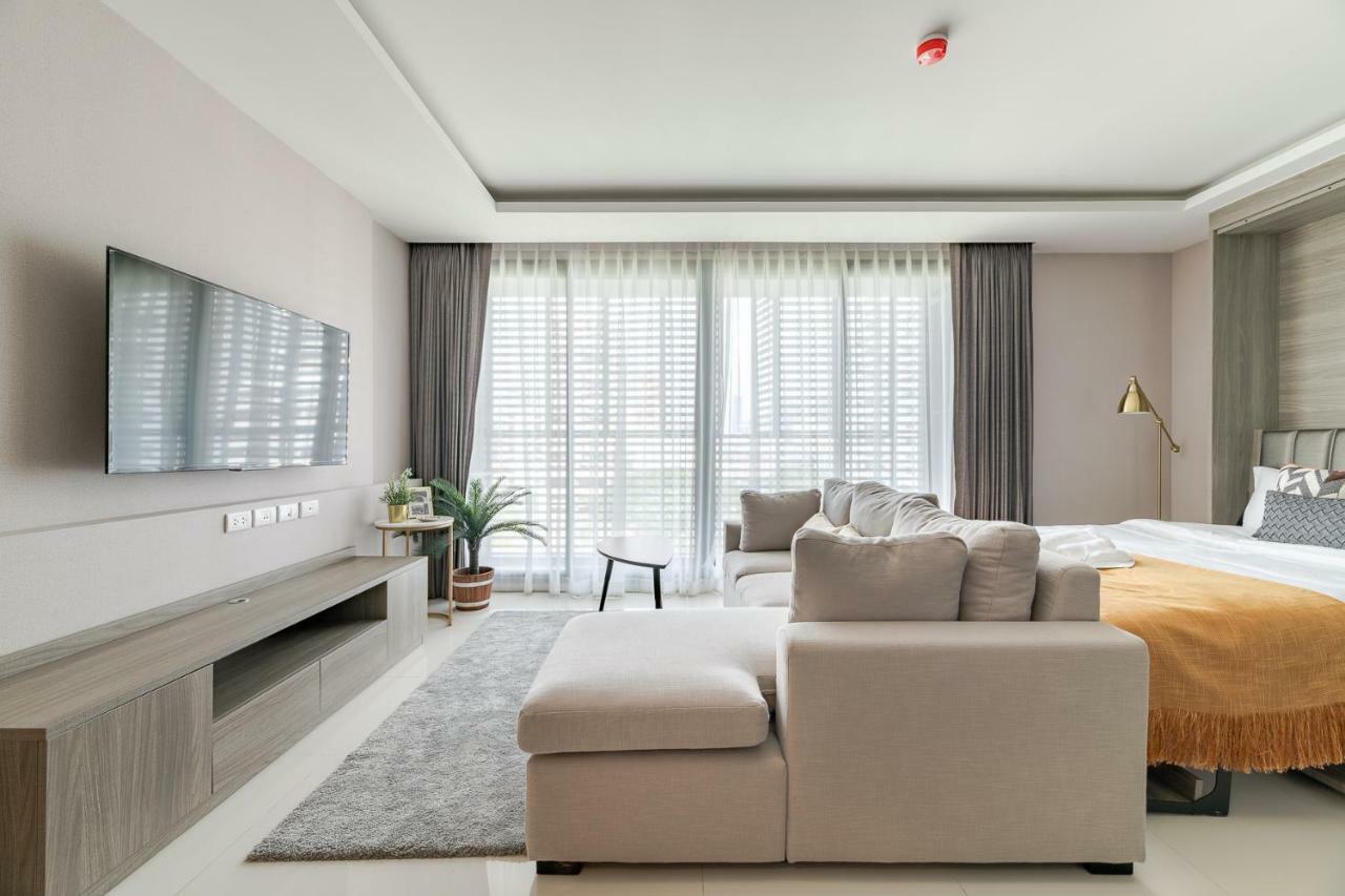 Sukhumvit Asok Modern Suite กรุงเทพมหานคร ภายนอก รูปภาพ