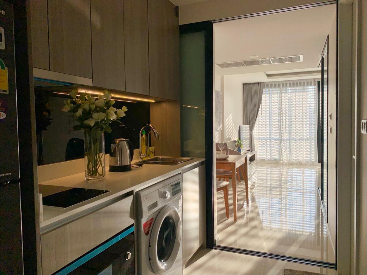 Sukhumvit Asok Modern Suite กรุงเทพมหานคร ภายนอก รูปภาพ