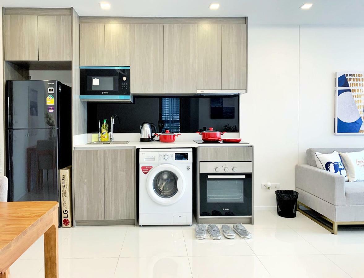 Sukhumvit Asok Modern Suite กรุงเทพมหานคร ภายนอก รูปภาพ